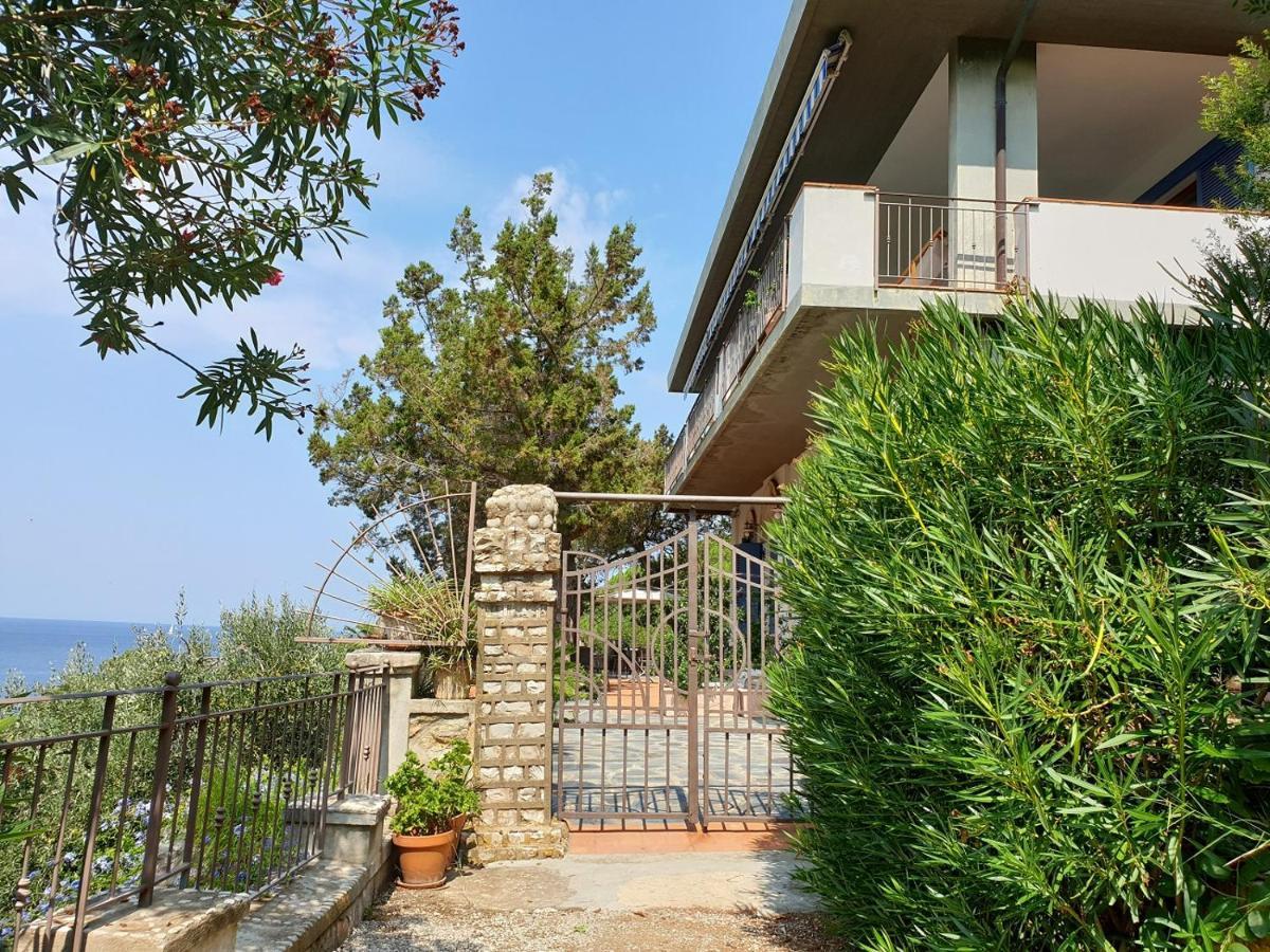Appartamenti Villa Lina Nisporto Exteriör bild