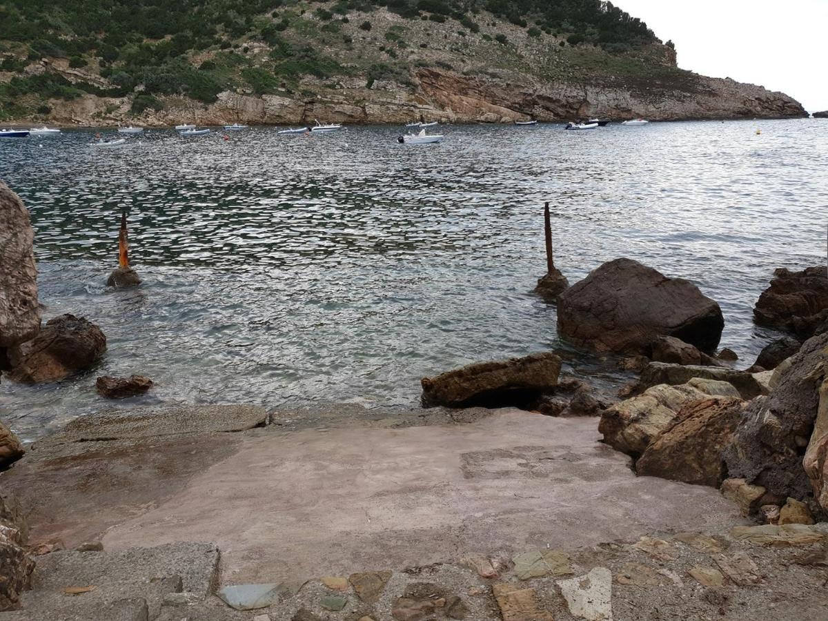 Appartamenti Villa Lina Nisporto Exteriör bild